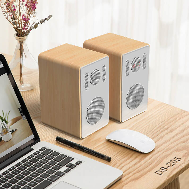 DS-205 Big Power Hot Selling Surround Hifi Sound Wooden Multimedia Bluetooth Usb Aux Fm Radio Bookshelf 2.0 Computer Speaker